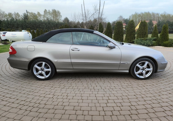 Mercedes-Benz CLK cena 30900 przebieg: 228000, rok produkcji 2004 z Olszyna małe 277